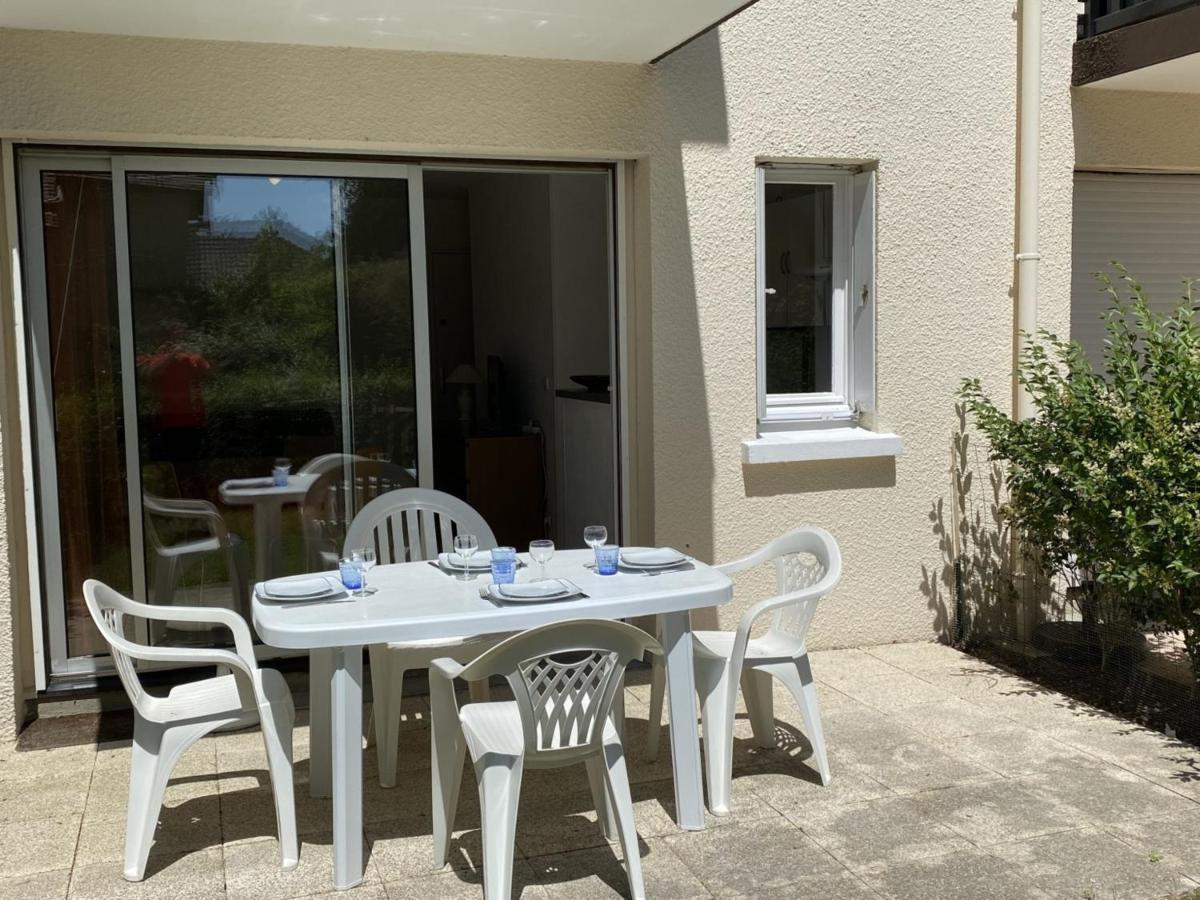 Cabourg : Studio Rez-De-Jardin Proche Plage, Animaux Acceptes, Tv, Wi-Fi Optionnel - Fr-1-487-331 Lejlighed Eksteriør billede